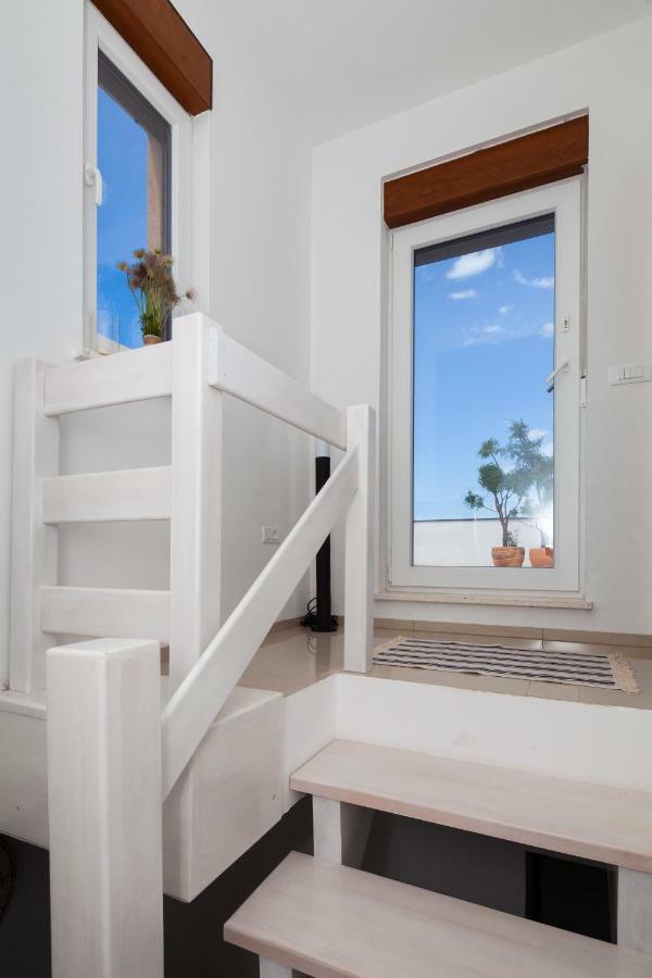 Luxury Apartment With Private Rooftop Terrace Πούλα Εξωτερικό φωτογραφία