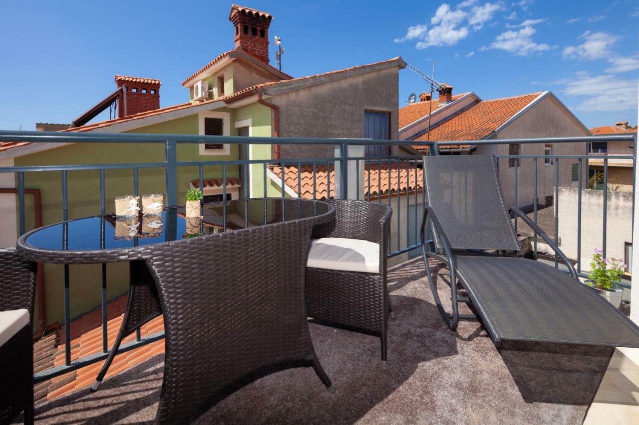 Luxury Apartment With Private Rooftop Terrace Πούλα Εξωτερικό φωτογραφία